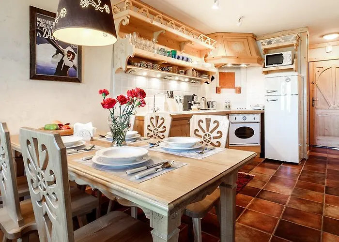 Rent Like Home - Jaszczurowka Bory
